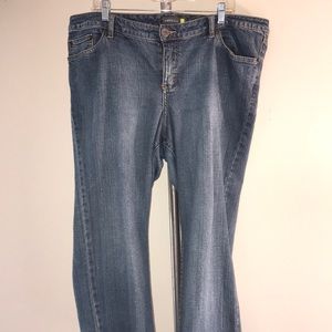 VENEZIA Bootcut Jeans